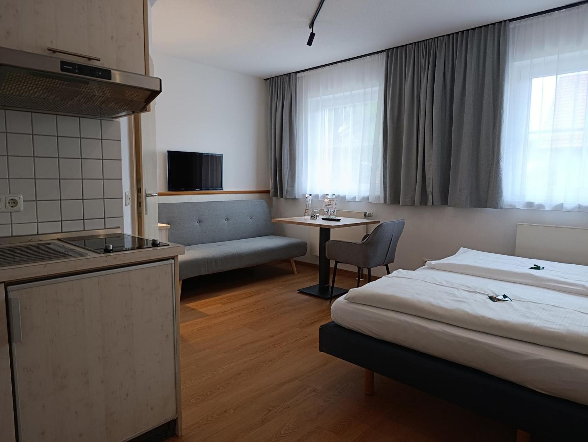 Mikro Apartments Erding Ngoại thất bức ảnh